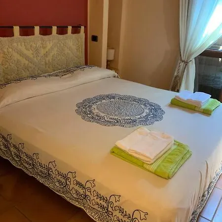 Borgo Orso -palau R3303