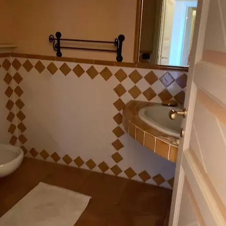 Villa Borgo Orso -palau R3303